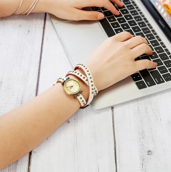 Rivet Leather Belt Retro Watch Hand Chain - Image 2